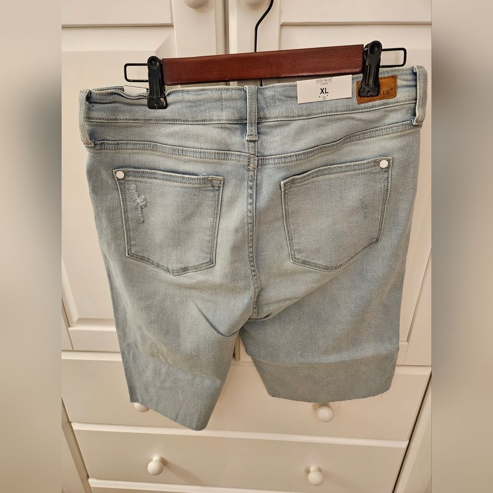 Judy Blue High-Rise Distressed Shorts - Picture 2 of 6
